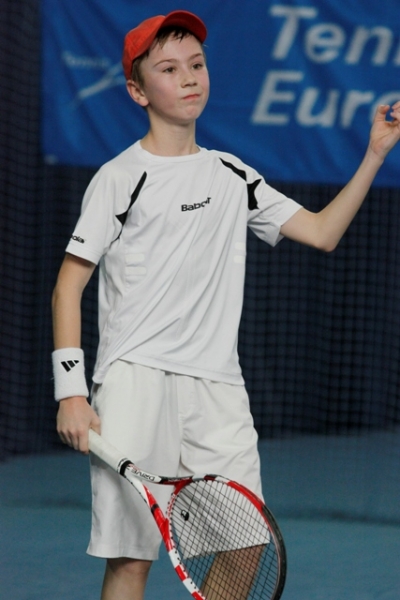 Tennis Europe 12U. Nashi Dity. Згировский в полуфинале.