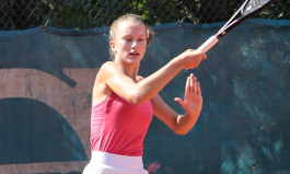 ITF World Junior Tour. Benicarlo. Колос с сеянной не справилась