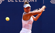 WTA Tour. Oeiras Indoor Open. Шиманович не пробилась в одиночный четвертьфинал