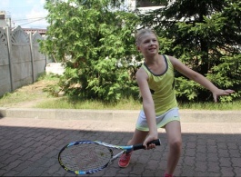 Tennis Europe 16&U. School Lobik. Петрушко квалификацию осилила