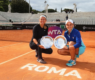 WTA Tour. Internazionali BNL d'Italia. Азаренко выиграла второй трофей в сезоне. И снова парный