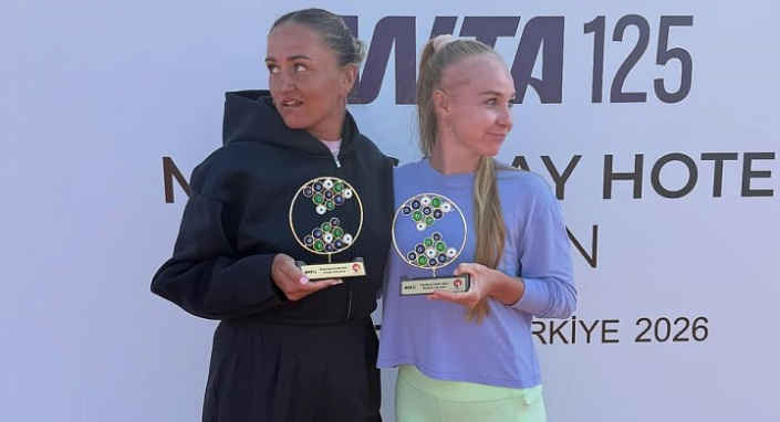 WTA Tour. Megasaray Hotels Open. Шиманович вновь оставила за собой парное чемпионство