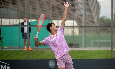 ITF World Tour. Magic Hotel Tours. Арутюнян и Остапенков не добрались даже до брейкпоинтов