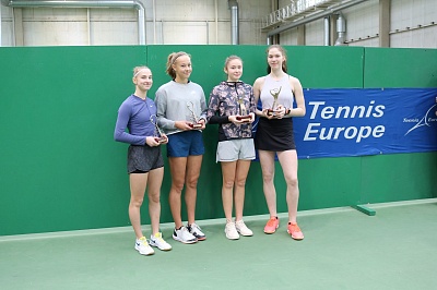 Tennis Europe 16&U. Toyota Cup. Дарья Хомутянская — лучшая в одиночке