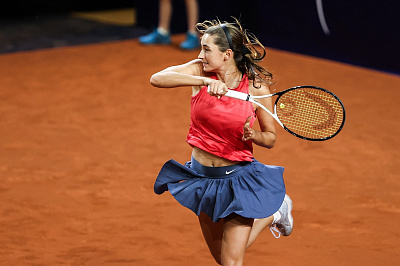 ITF World Tour. Ladies NRW International. Продолжила маяться