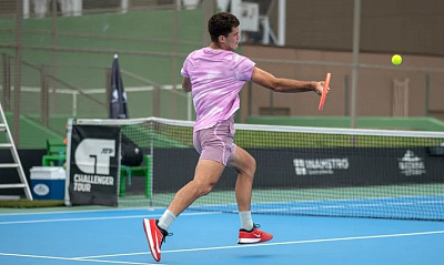 ATP Challenger Tour. Las Vegas Open. Арутюнян до матчболов не добрался