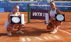 WTA Tour. Open Delle Puglie. Шиманович вновь первенствовала в парном