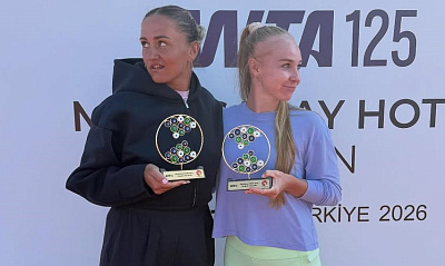 WTA Tour. Megasaray Hotels Open. Шиманович вновь оставила за собой парное чемпионство