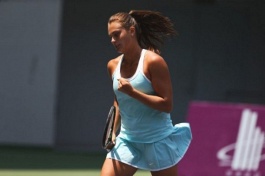 WTA International. Tashkent Open. Соболенко стартовала в "одиночке" с разгрома соперницы!