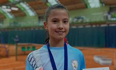 Tennis Europe 12&U. Gran Canaria Yellow Bowl. Жарикова в обоих финалах