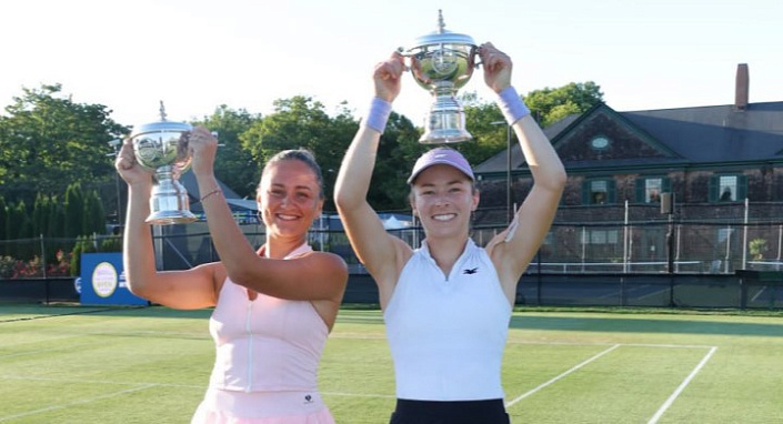 WTA Tour. Hall of Fame Open. Шиманович — чемпионка среди дуэтов