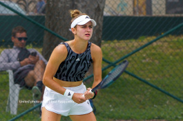 ITF World Tour. Caldas da Rainha Ladies Open. Начала с семи победных геймов