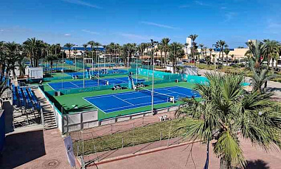ITF World Tour. Magic Hotel Tours. Медюлянова дебютировала на международной арене