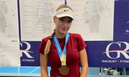 ITF World Junior Tour. Puerto Rico Bowl. Вансович провела по три матча в каждом зачёте