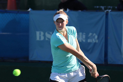 ITF World Tour. Empire Women's Indoor. Со стартом справились