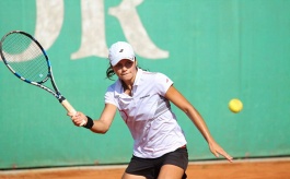 ITF Women's Circuit. Open Feminin 50. Кремень громит соперниц в паре