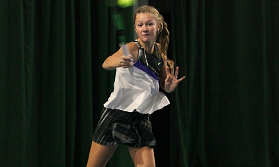 ITF World Tour. Magic Hotel Tours. Бернович дважды уступила