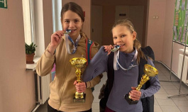 Tennis Europe 12&U. Tsaghkadzor Winter Cup. Лесковец и Максименко остались финалистками