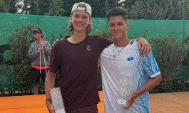 ITF World Junior Tour. Tournoi de Beaulieu-sur-Mer. Лацис — чемпион среди дуэтов