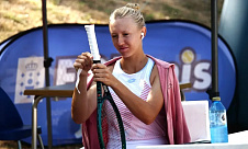 ITF World Tour. Empire Women's Indoor. Фалей зачехлила ракетку