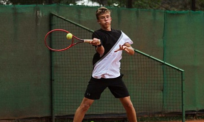 ITF World Tour. Tehran Cup. Петровский вышел на фаворита