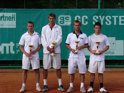 Czech Republic F2 Futures 2011. Бурый