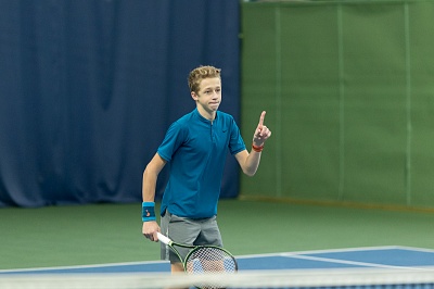 Tennis Europe 14&U. Les Petits As Mondial Lacoste. Одиночку начал с победы