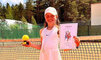 Tennis Europe 14&U. Baku World Sports Capital. Косенко продолжит лишь в парной сетке