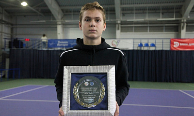 ITF World Junior Tour. Hayot Bank Cup. Кастюкевич — абсолютный чемпион