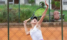 ITF World Junior Tour. South Central Zim. Гринкевич выше головы не прыгнула