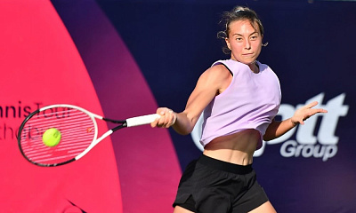 ITF World Tour. Luan. Дмитрук в четвертьфинале среди дуэтов